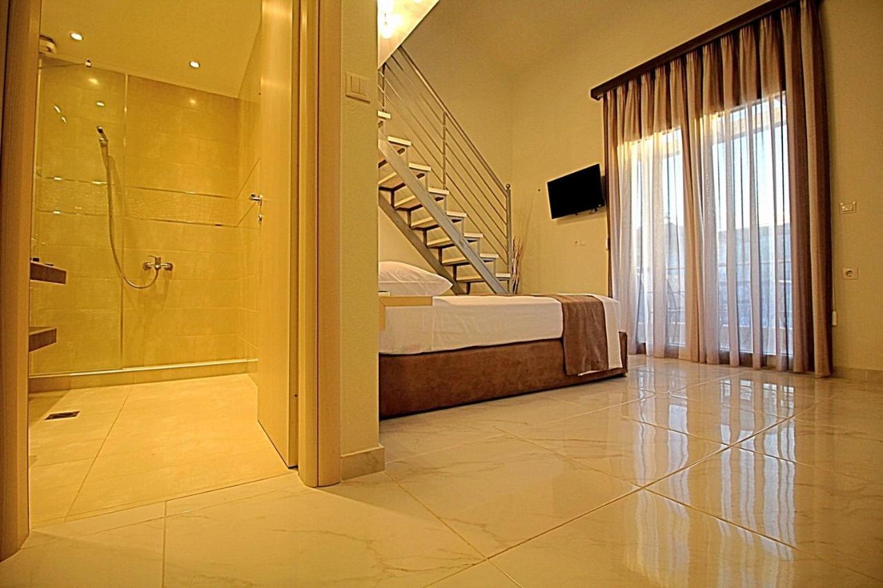 Sky Rays Luxury Apartments Nikiti  Exterior foto